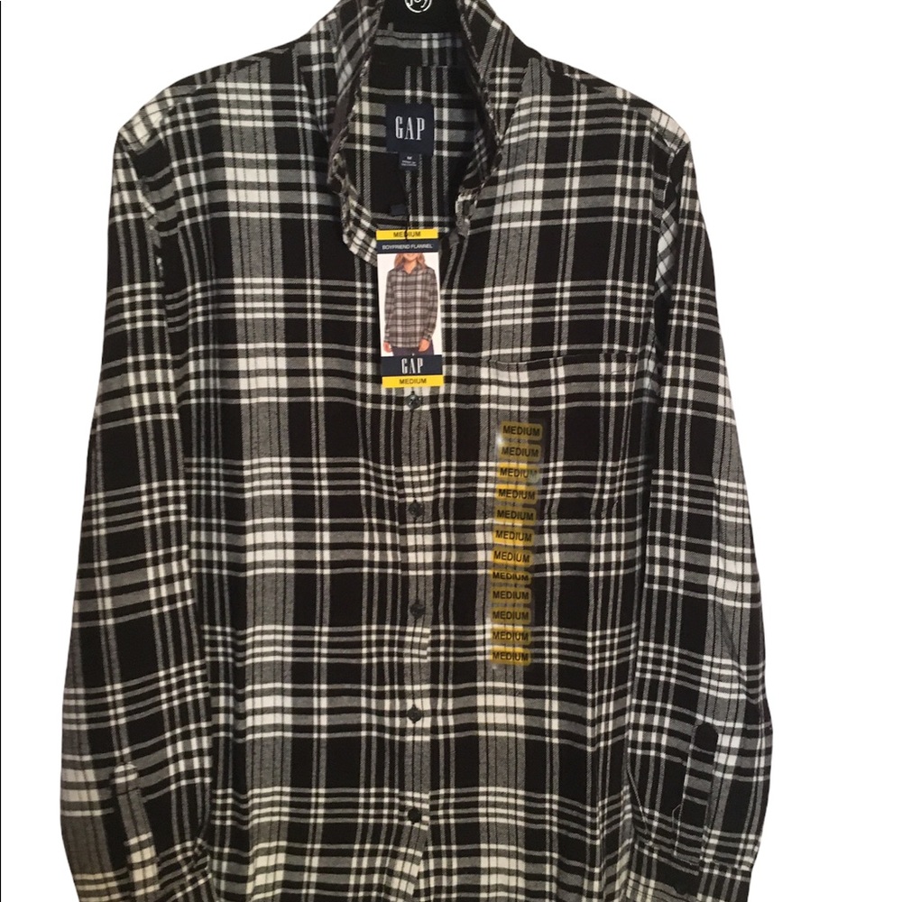 GAP boyfriend Black and White Flannel Shirt.